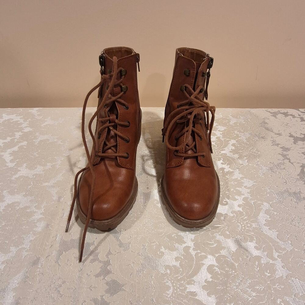Zodiac Gaige Cognac Womens Brown Boots Size 8.5